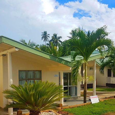 Le Uaina Beach Resort Faleapuna Exterior foto